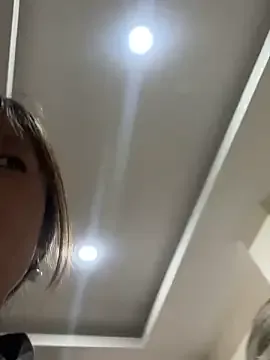 oxo_yuna_oxo – webcam model profile photo Image 2