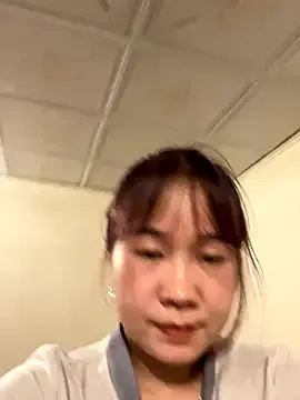 oxo_yuna_oxo – webcam model profile photo Image 6