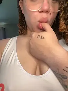 SonY_CaM – webcam model profile photo Image 10