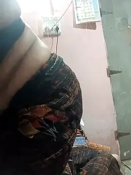 oxo_yuna_oxo – webcam model profile photo Image 15