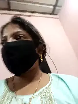 oxo_yuna_oxo – webcam model profile photo Image 9