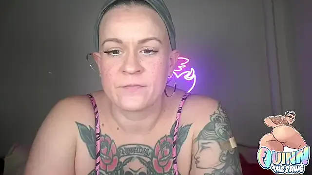 Queen_sofiyaa – webcam model profile photo Image 4