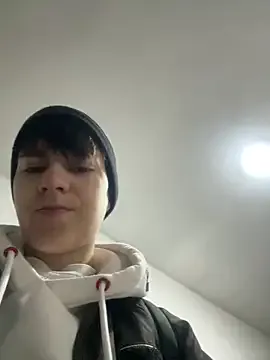 V-Hot-Sweti – webcam model profile photo Image 4