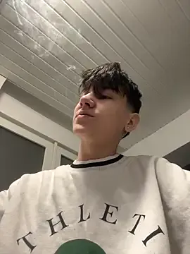 V-Hot-Sweti – webcam model profile photo Image 8