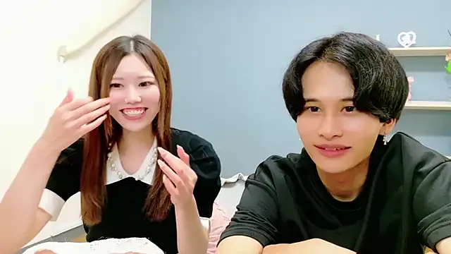 oxo_yuna_oxo – webcam model profile photo Image 15