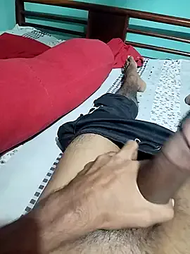 Awesomelusty – webcam model profile photo Image 15