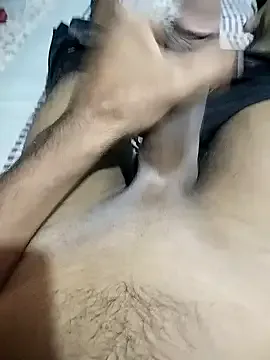 Awesomelusty – webcam model profile photo Image 19