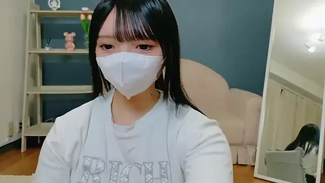 NANA_7 – webcam model profile photo Image 4