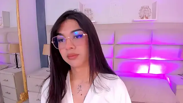 RoseCassie Image 3