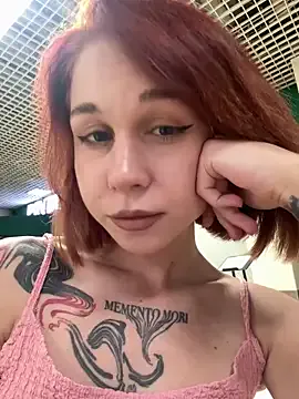 oxo_yuna_oxo – webcam model profile photo Image 4