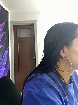 oxo_yuna_oxo – webcam model profile photo Image 16