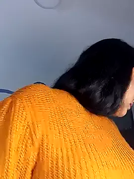 oxo_yuna_oxo – webcam model profile photo Image 7