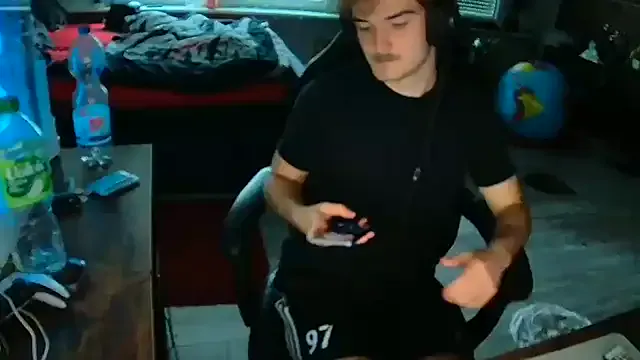 niko-jpn – webcam model profile photo Image 3