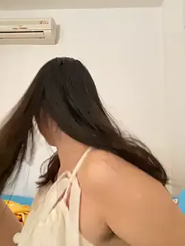 NohomiCambel – webcam model profile photo Image 4