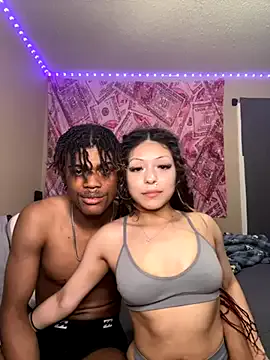 happy_hino – webcam model profile photo Image 9