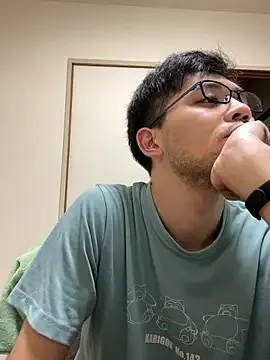 Yui-Ch – webcam model profile photo Image 13