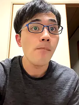 Yui-Ch – webcam model profile photo Image 15