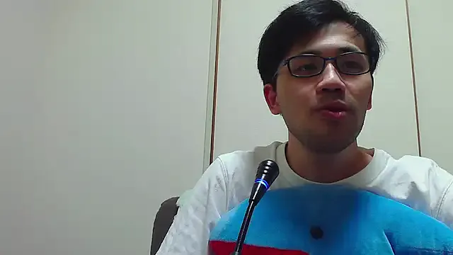 Yui-Ch – webcam model profile photo Image 17