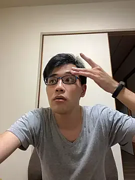 Yui-Ch – webcam model profile photo Image 8