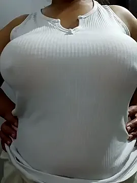 SophieJaramillo – webcam model profile photo Image 7