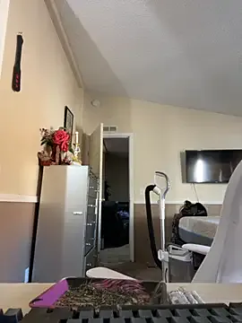 oxo_yuna_oxo – webcam model profile photo Image 10