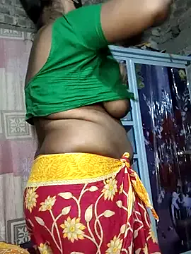 Queen_sofiyaa – webcam model profile photo Image 6