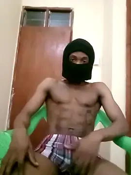 oxo_yuna_oxo – webcam model profile photo Image 4