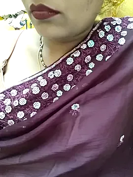 ZhiYue – webcam model profile photo Image 19