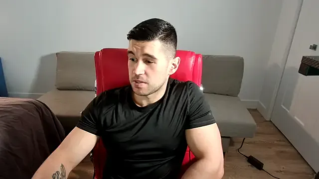 Midwestalpha – webcam model profile photo Image 2