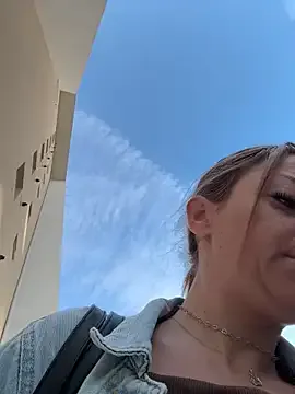 oxo_yuna_oxo – webcam model profile photo Image 13