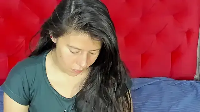 AlisonHale – webcam model profile photo Image 19