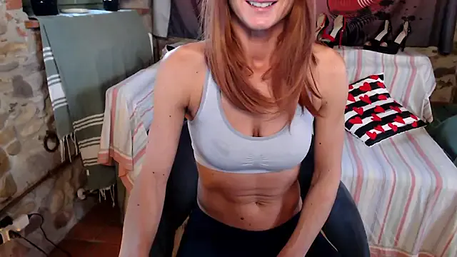 Awesomelusty – webcam model profile photo Image 15