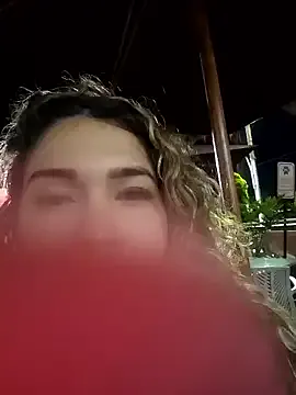 Sara_smiiith211 Image 2
