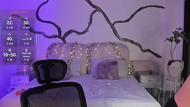 oxo_yuna_oxo – webcam model profile photo Image 11