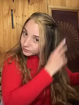 AlineFisher – webcam model profile photo Image 11