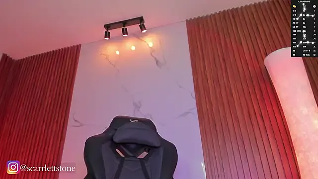 roouse – webcam model profile photo Image 11