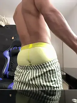 fuckadilf – webcam model profile photo Image 9