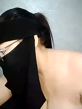 ClaireThonpsom – webcam model profile photo Image 5