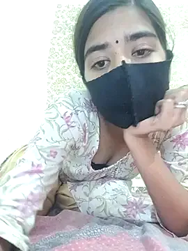 oxo_yuna_oxo – webcam model profile photo Image 5