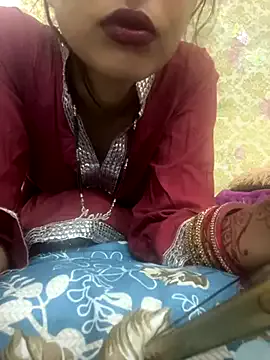 oxo_yuna_oxo – webcam model profile photo Image 7