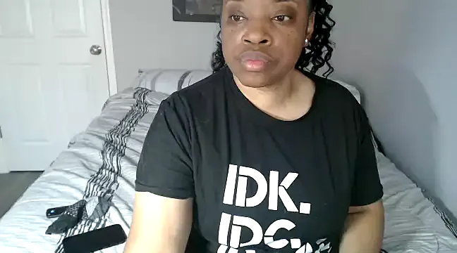 Sexymona1218 – webcam model profile photo