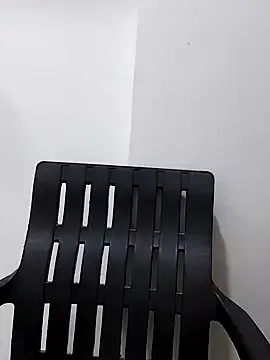 roouse – webcam model profile photo Image 9