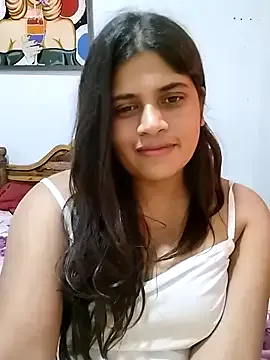 maataaan – webcam model profile photo Image 15