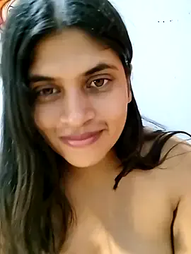 maataaan – webcam model profile photo Image 5