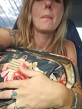 art_porno – webcam model profile photo Image 7