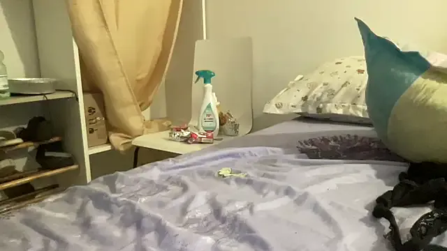 divavirtual11 – webcam model profile photo Image 15