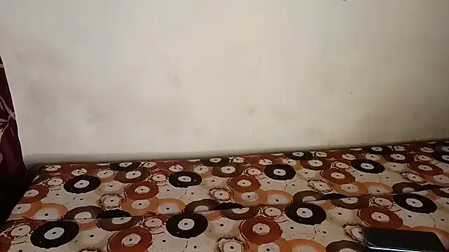 Yui-Ch – webcam model profile photo Image 19