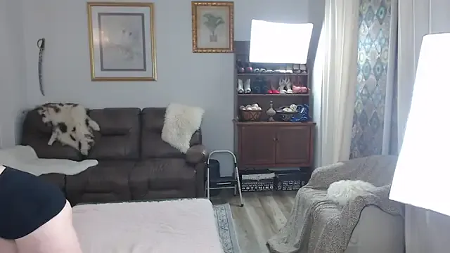 NANA_7 – webcam model profile photo Image 12