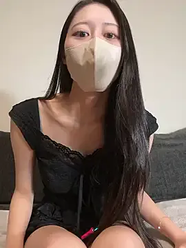 oxo_yuna_oxo – webcam model profile photo Image 2