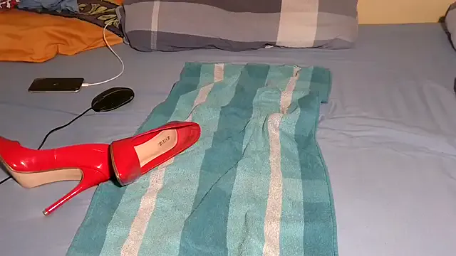 Yo155 – webcam model profile photo Image 10